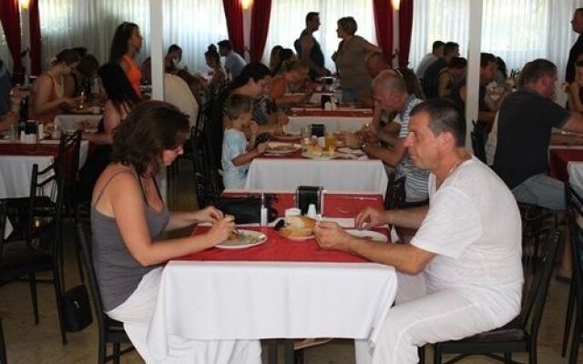 Solis Beach Otel - All Inclusive