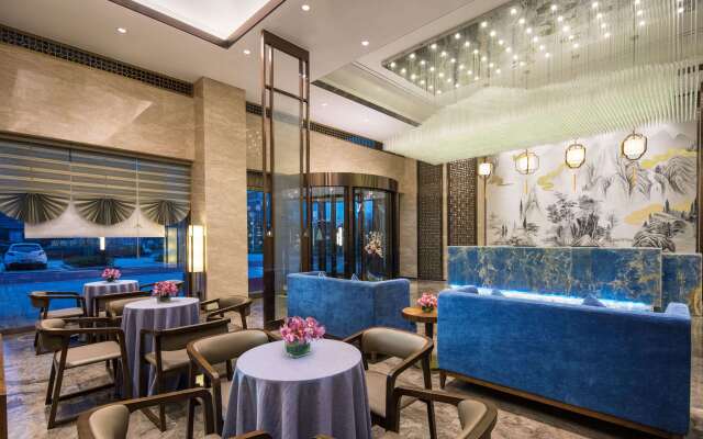 Ramada Encore by Wyndham Wuhan Caidian