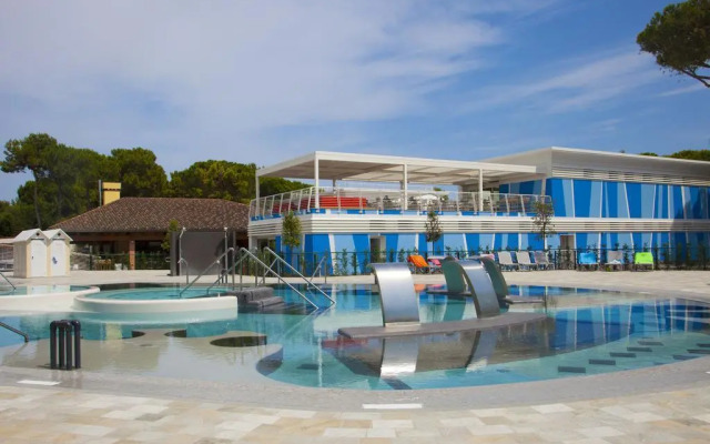 The Green Park Hotel