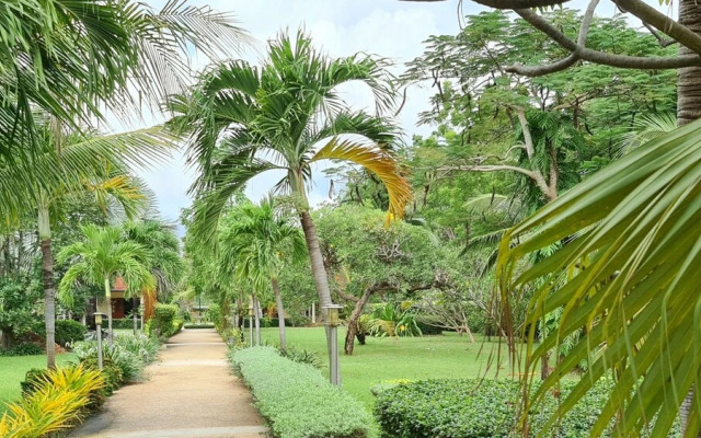 Welcome to our Oasis The Beautiful Bungalow Yellow