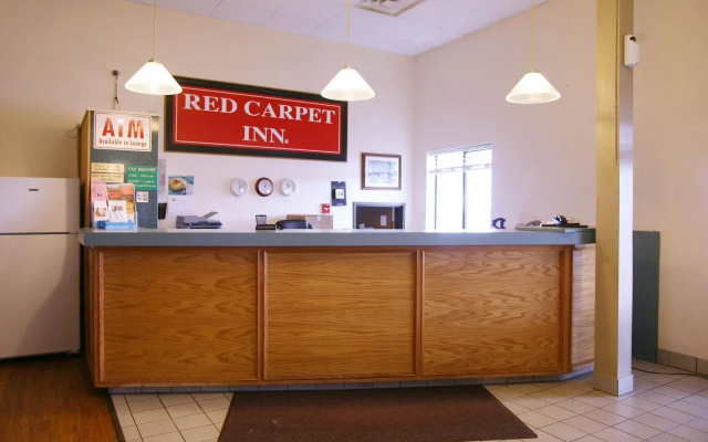The Inn & Suites SW Omaha