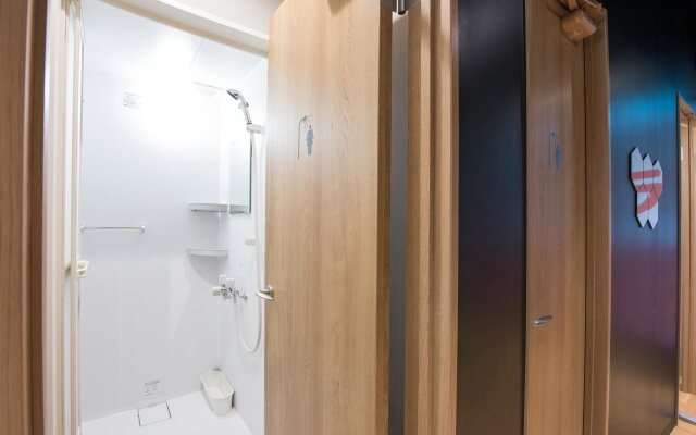 Capsule Hotel Transit Shinjuku