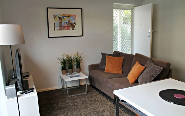 Specialty Accommodation – Adelaide Dress Circle Apartments