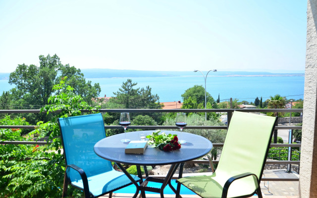 Apartments Lounger Frkovic