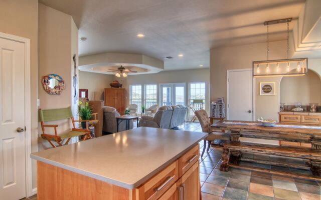 Happy Heron - 5 Br Home