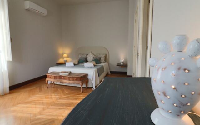 Executive Suite - Calais