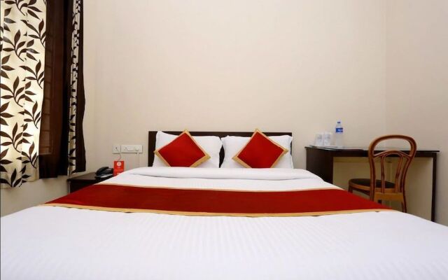 Saravana Inn