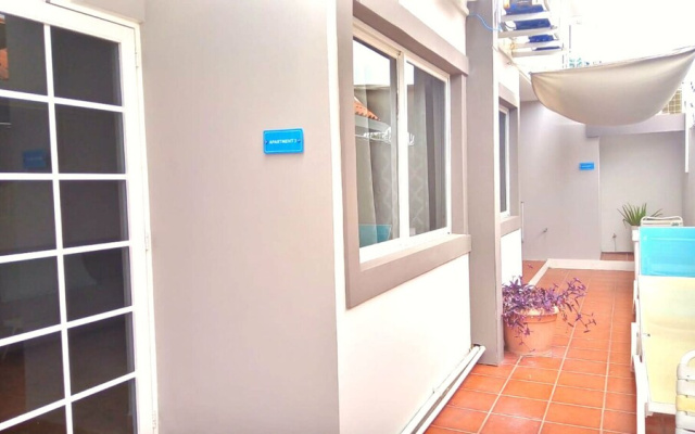Rooi Santo Residence