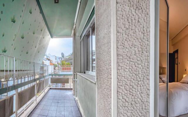 A 2 bedroom luxurious experience in Pagrati