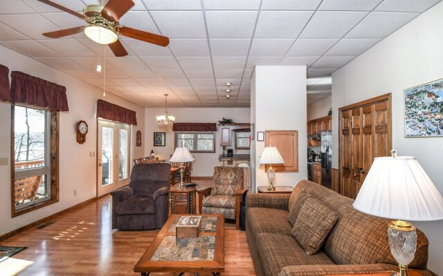 Robin's Nest 4 Bedroom House