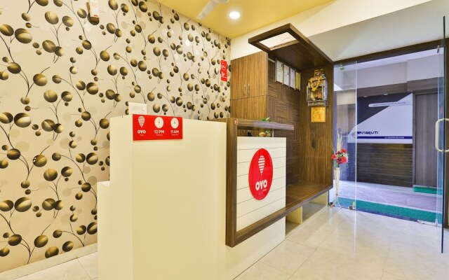 OYO 12369 Western Inn
