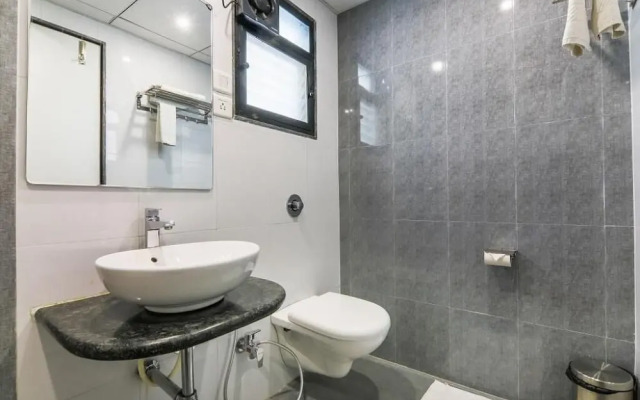 Magnus Square Business Hotel
