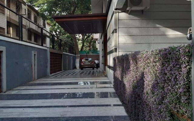 Mumbai House Luxury Apartment