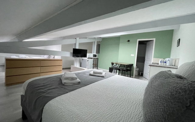 Logis Hôtel Paris-Madrid