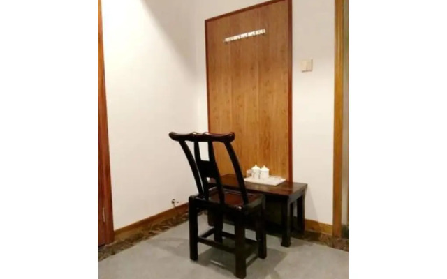 Qijiayi Theme Hostel