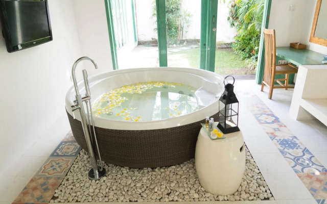 Artemis Villa and Hotel