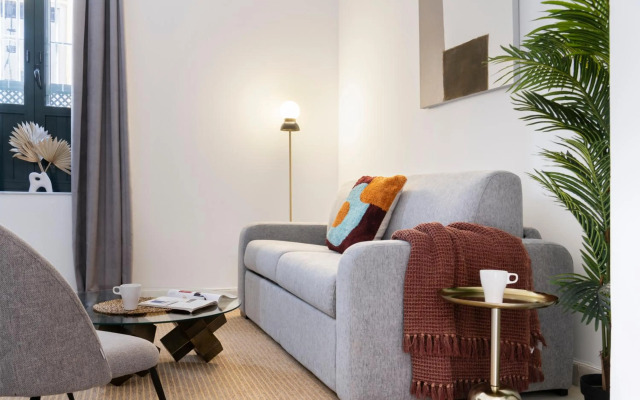 Suites Plaza De Los Refinadores Maestranza