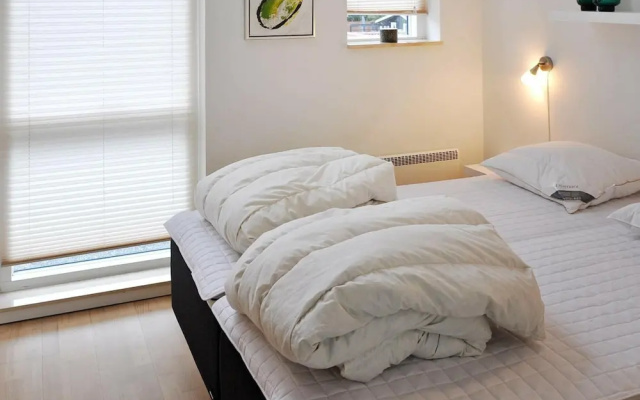 Lovely Holiday Home in Vaeggerlose with Hot Tub