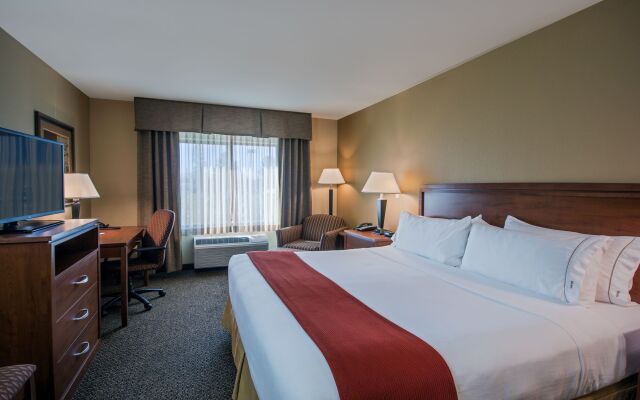 Holiday Inn Express Hotel & Suites Lewisburg, an IHG Hotel