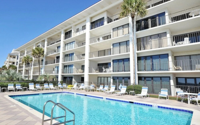 Huntington By The Sea 303