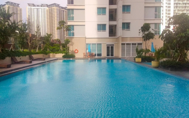 Good And Homey Studio Apartment At Springhill Terrace Residence