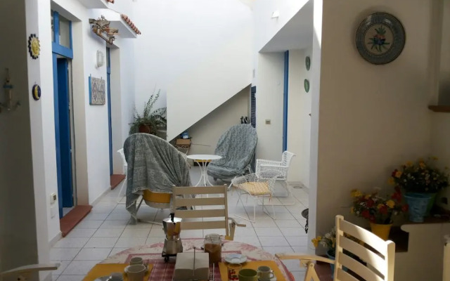 Mediterranea Guesthouse B&B