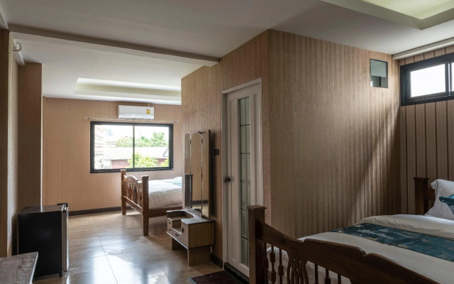 A Lanna Boutique House