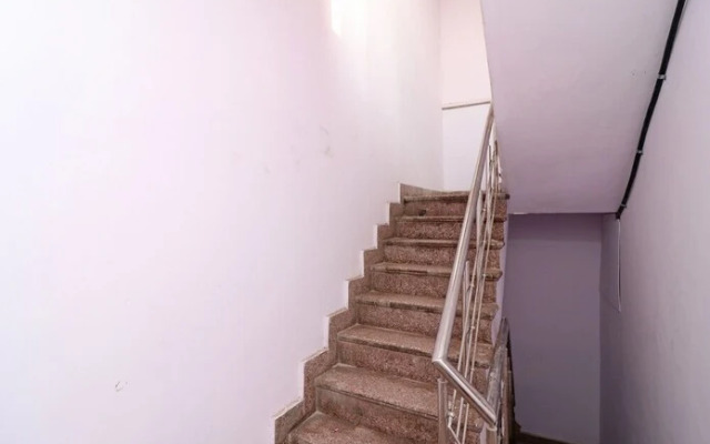 OYO 16445 Flagship Shingha Chowk