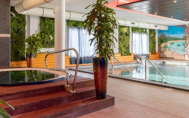 Best Western Hotel & SPA Pau Lescar Aeroport