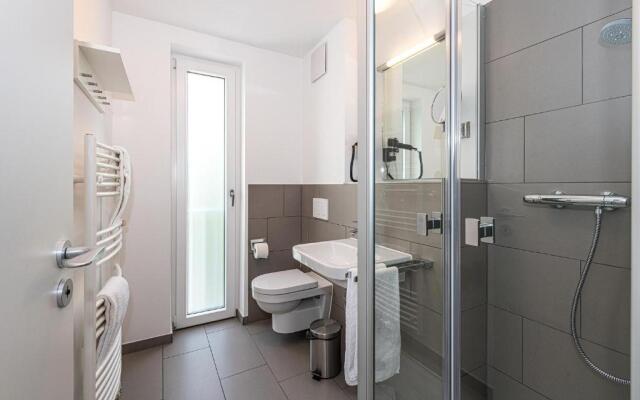 Deichhäuser Anna Küste Deichhäuser Anna Küste 8-30