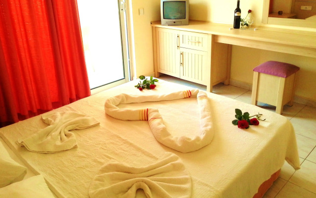 Summer Rose Hotel