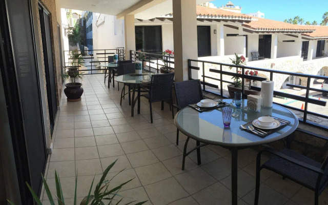 One of a Kind Cabo Family Unit