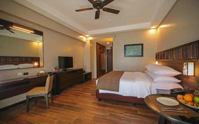Two Seasons Coron Bayside Hotel