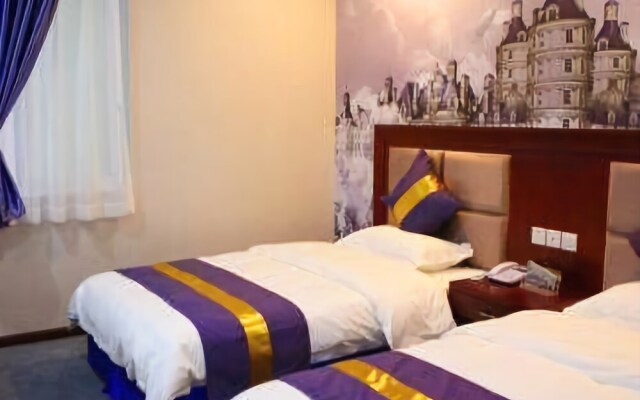 Chunxi Yujing Hotel