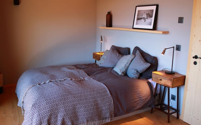 Top chalet with unobstructed views in the middle of the ski resort of La Tzoumaz – Guest Rooms – La Tzoumaz