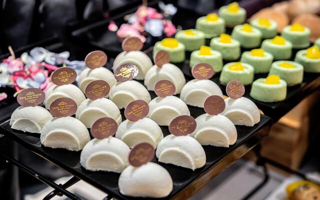 Elan Inn Shangluo Wanda Plaza Juncheng