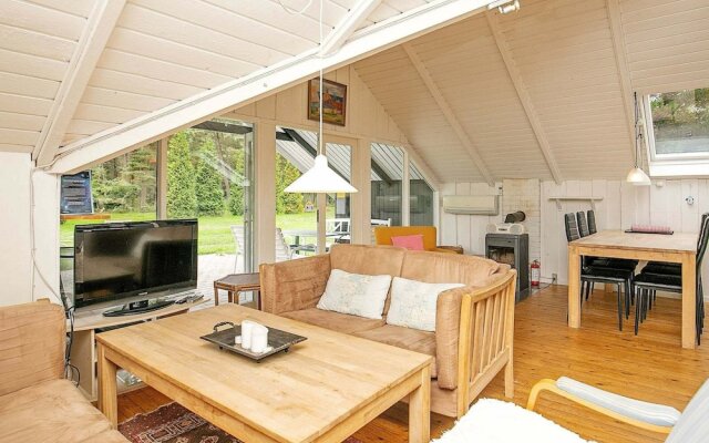 6 Person Holiday Home in Rodby