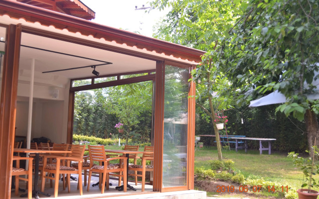 Beyaz Ev Butik Otel Masukiye