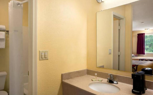 Super 8 Motel - Indianapolis