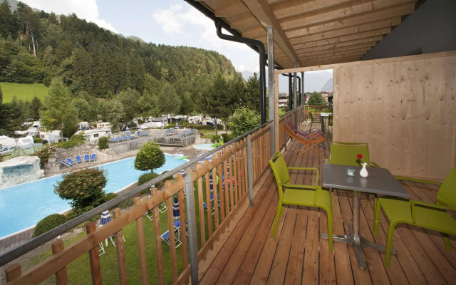 natürlich Hell. Aparthotel & Camping