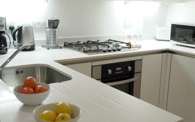 Caledonian Road Apartments