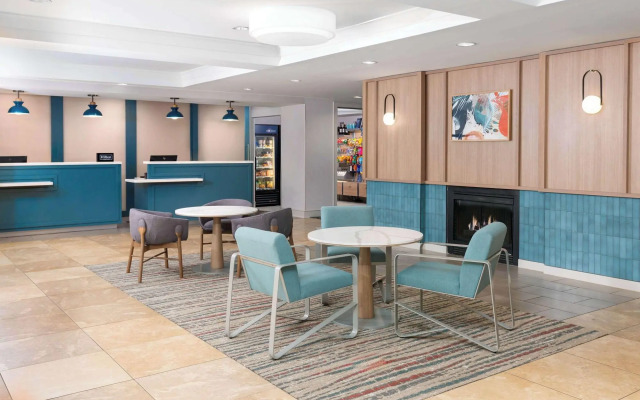 Homewood Suites by Hilton Tampa Airport - Westshore