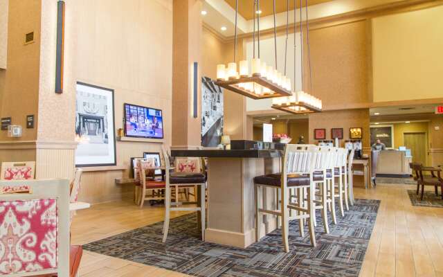 Hampton Inn & Suites Dodge City