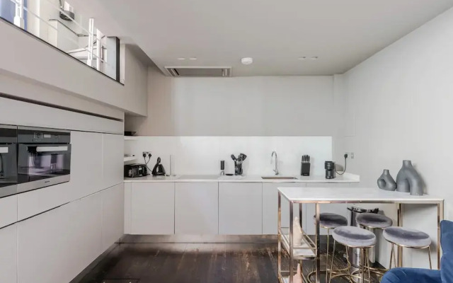 The Muse s Mansion - Covent Garden By Frankie Says