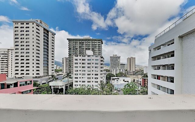 Kuhio Village 904a Condo by RedAwning