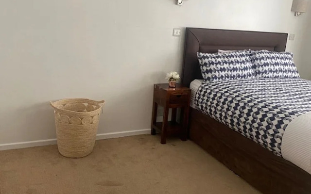 Glendale close - Huku Kwetu - 4 Bedroom