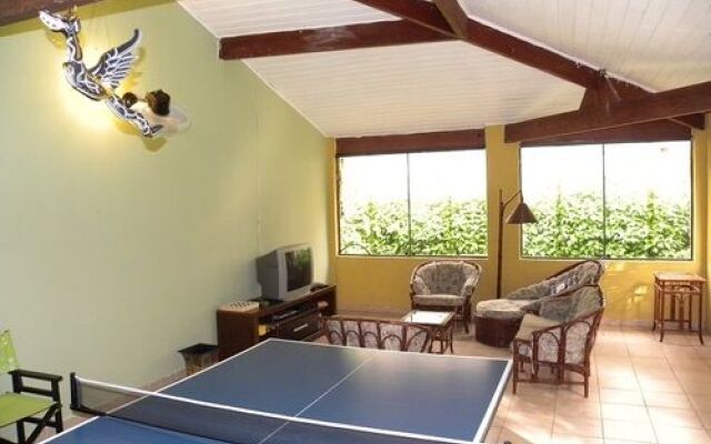 Bali Suites Itamambuca