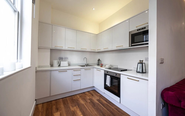 Manhattan Luxury Suites