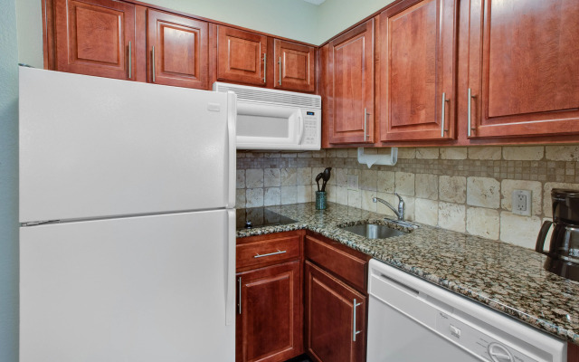 Staybridge Suites - Louisville - East by IHG