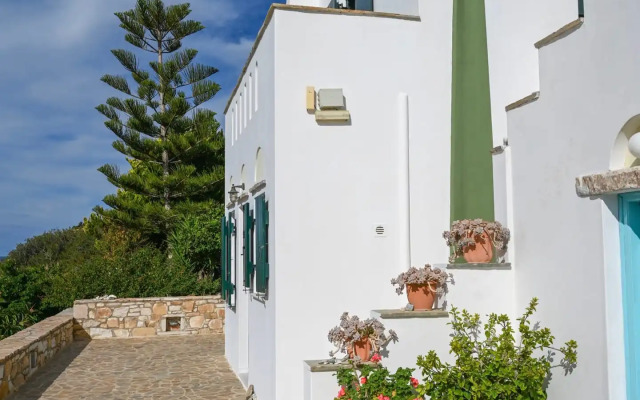 Abrami Traditional Villas & Studios